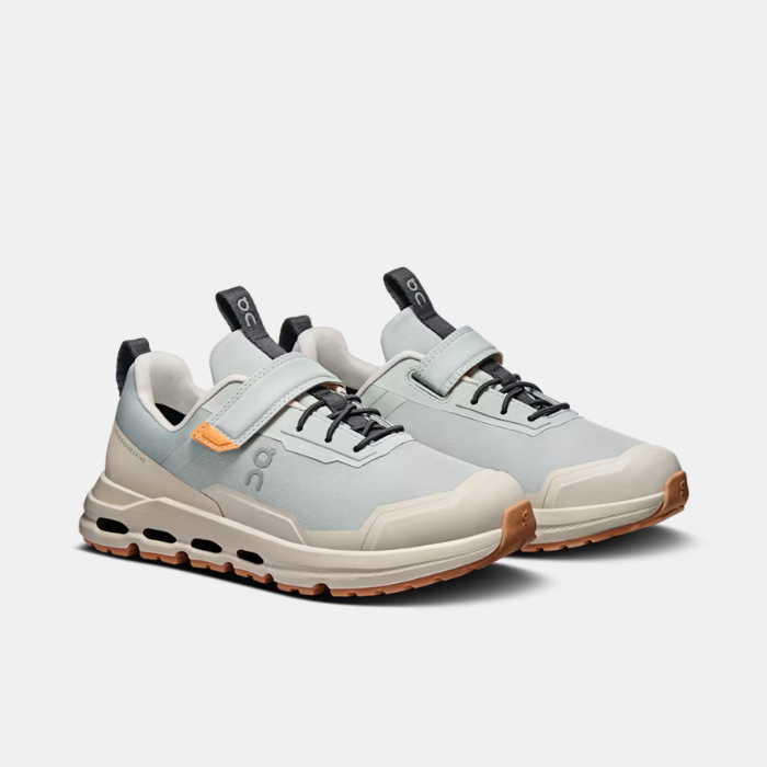 On Cloud Cloudhero Waterproof Kids Runners- Glacier/ Pearl