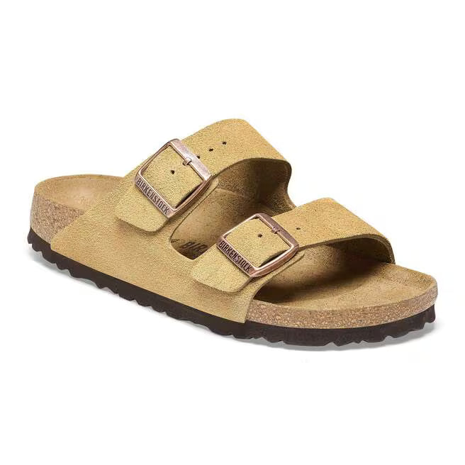 Birkenstock Arizona Sandals - Latte Cream