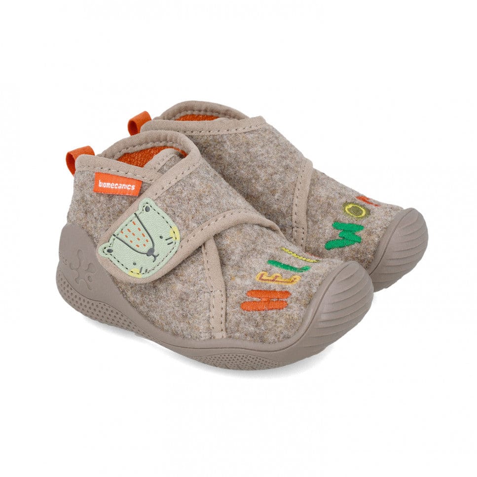 Biomecanics Slippers 18 EU Biomecanics 241154-C208  Slippers Taupe