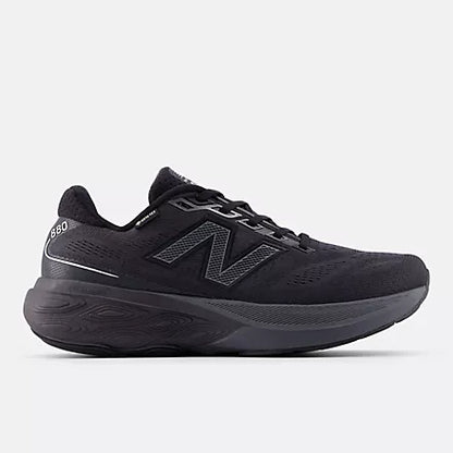 New Balance Men's 880v15 Gore-Tex Running Shoes- Black with Castlerock