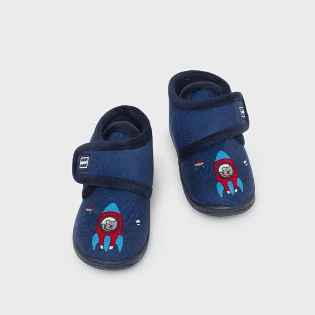 Navy blue sales boys sandals