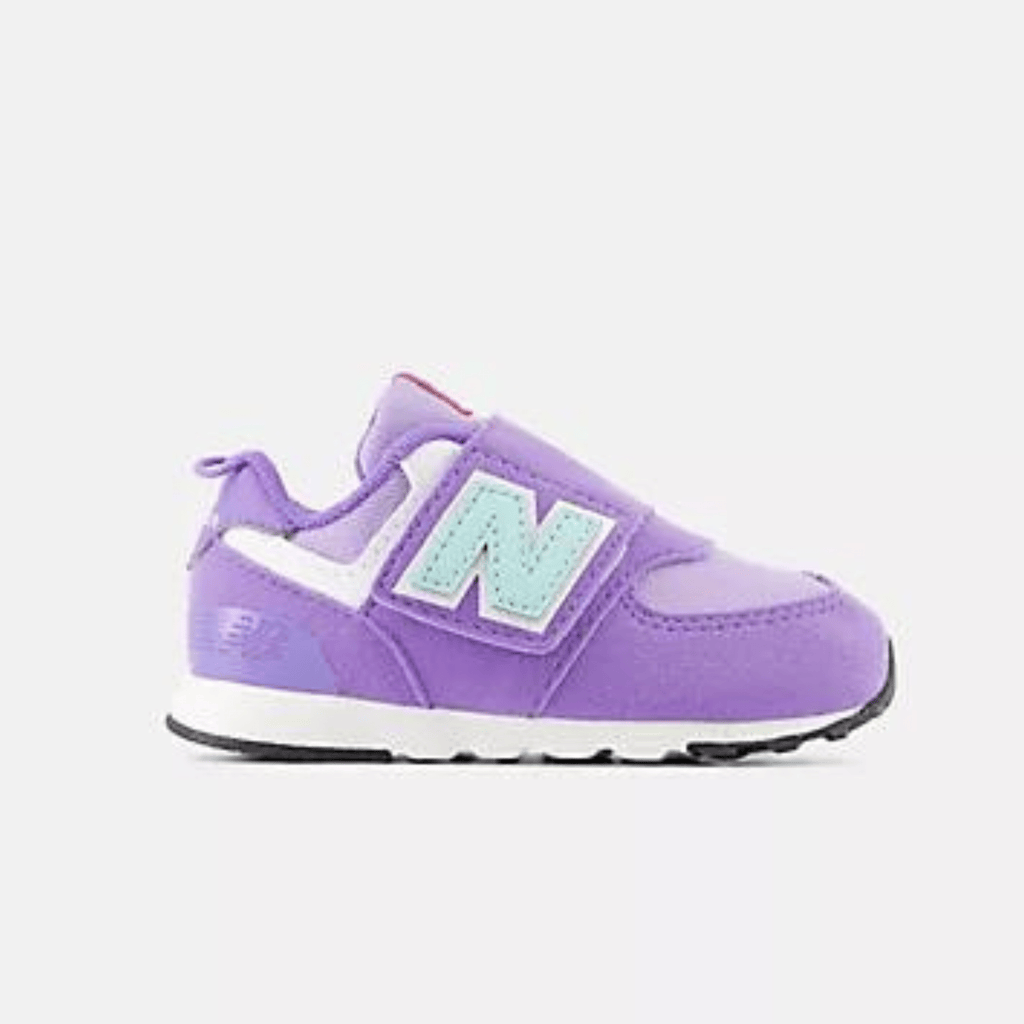 Bright pink shop new balance shoes