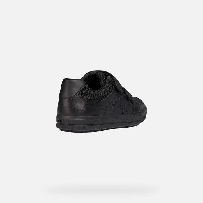 GEOX J Arzach Boys Uniform Shoes Black